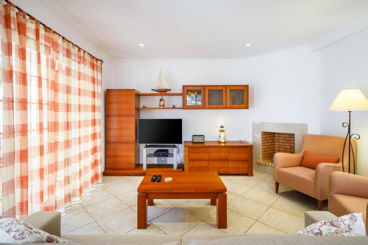 Falesia Beach Villa By The Portuguese Butler Olhos de Agua  Exterior photo